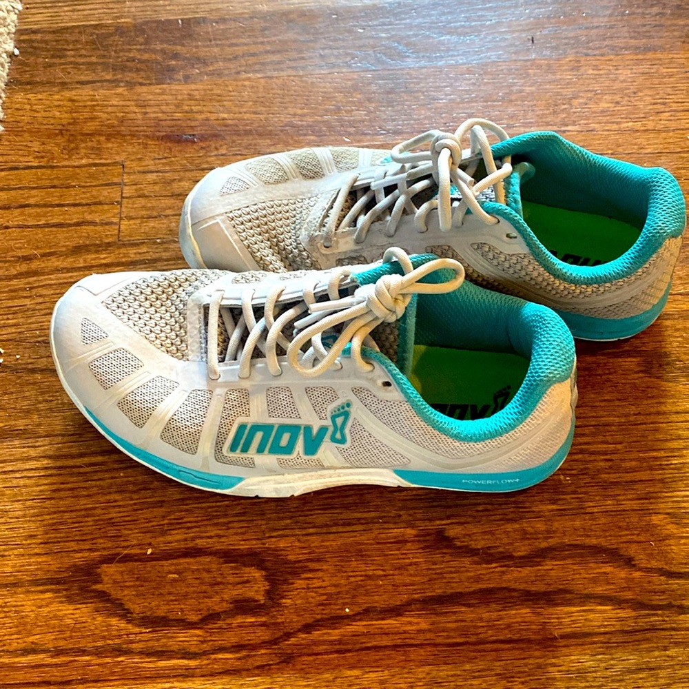 Women’s Innov 8’s